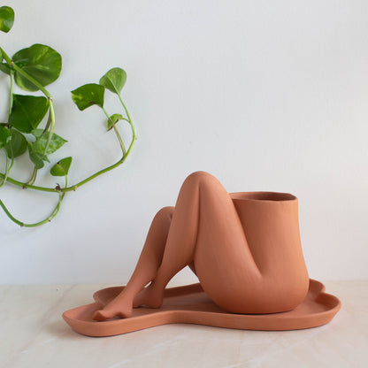 Crossed Leggy - Terracotta